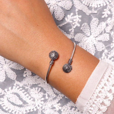 Evyian Circular Silver Oxidized Bracelet - Teejh