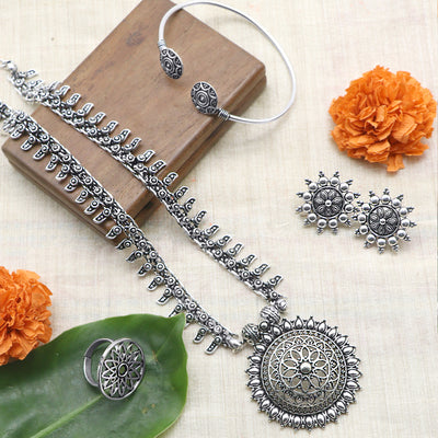 Teejh Neha Silver Oxidized Jewellery Gift Set - Teejh