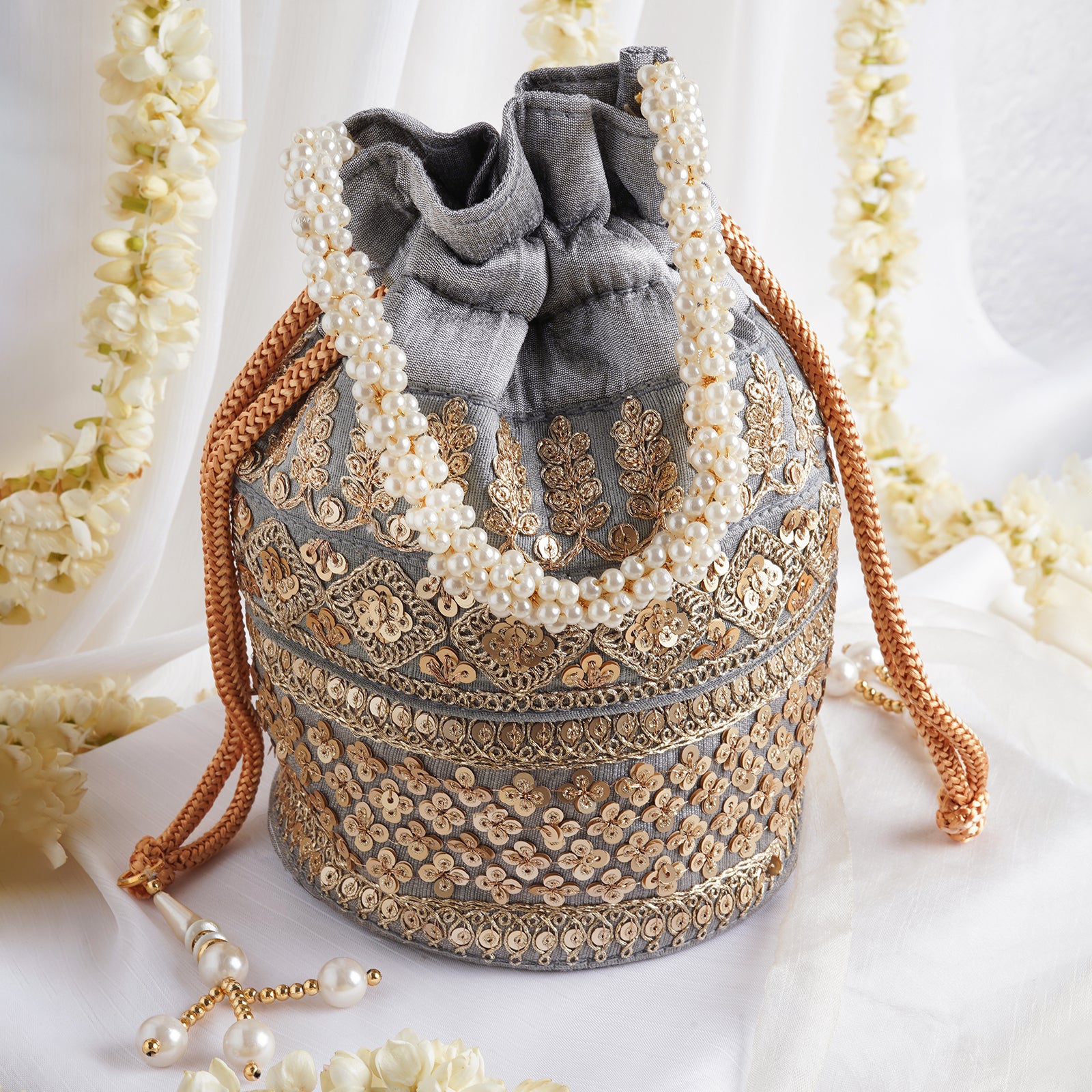 Hottest Potli Bags Your Wardrobe Needs ATM!